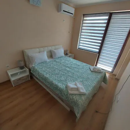 Apartament до морето Burgas City